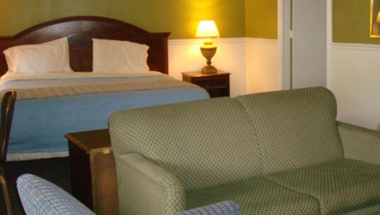 New Haven Inn Εξωτερικό φωτογραφία