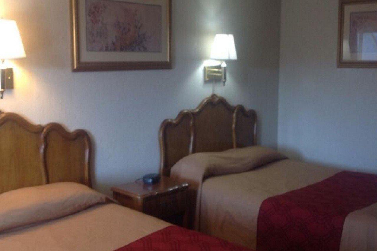 New Haven Inn Εξωτερικό φωτογραφία