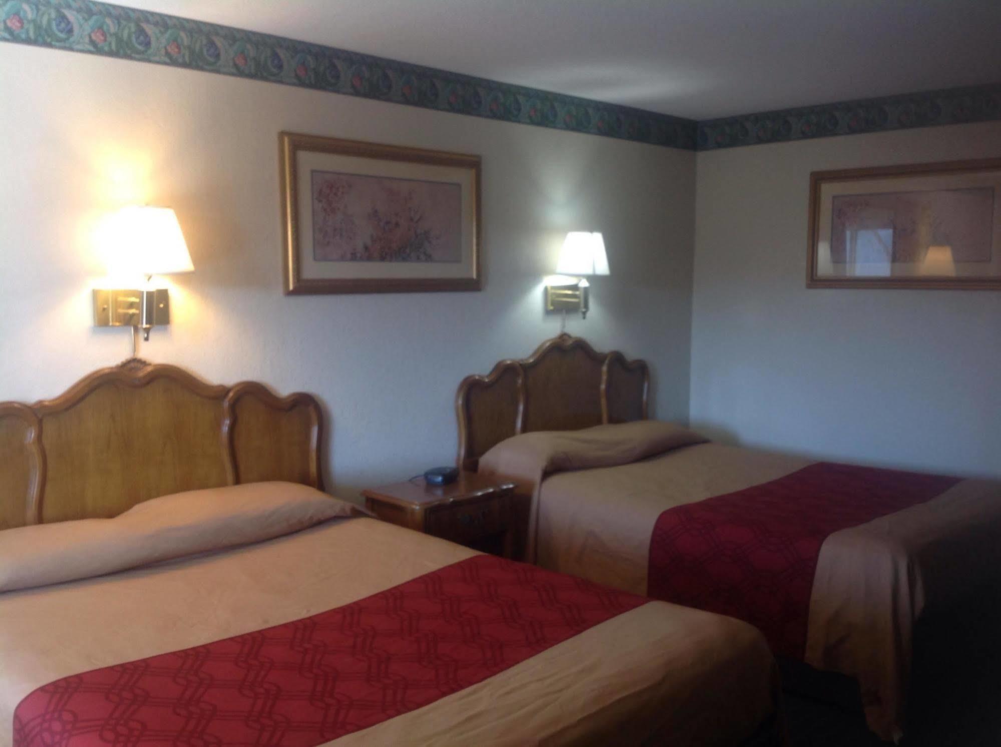 New Haven Inn Εξωτερικό φωτογραφία